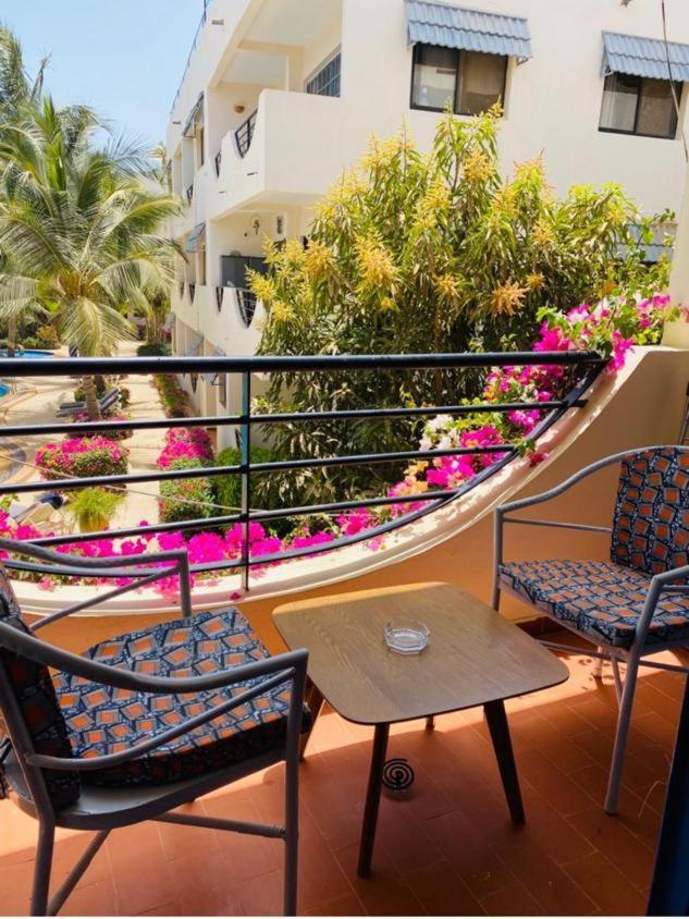 Residence Natangue 1 - Studio Coco Loco Saly Buitenkant foto